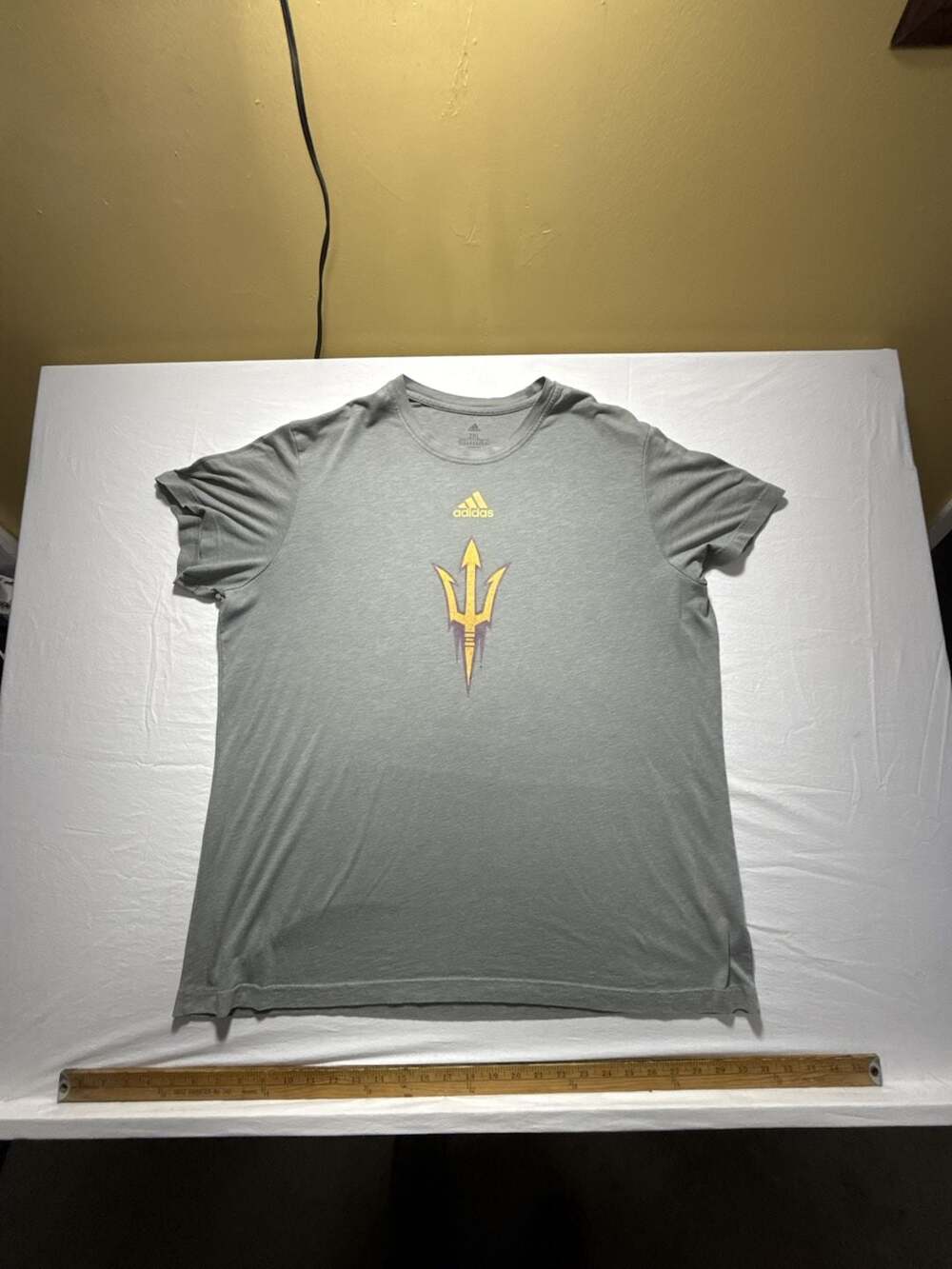 Adidas Arizona State Sun Devils T-Shirt Size 2XL Gray Pitchfork Logo
